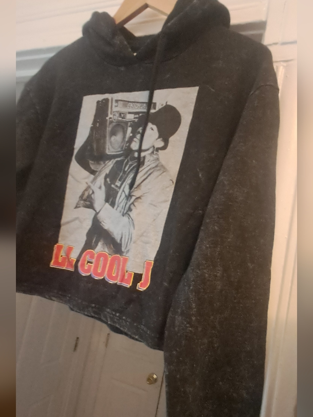Rock The Bells LL Cool J Graphic Cropped Hoodie - Picture 2 of 4